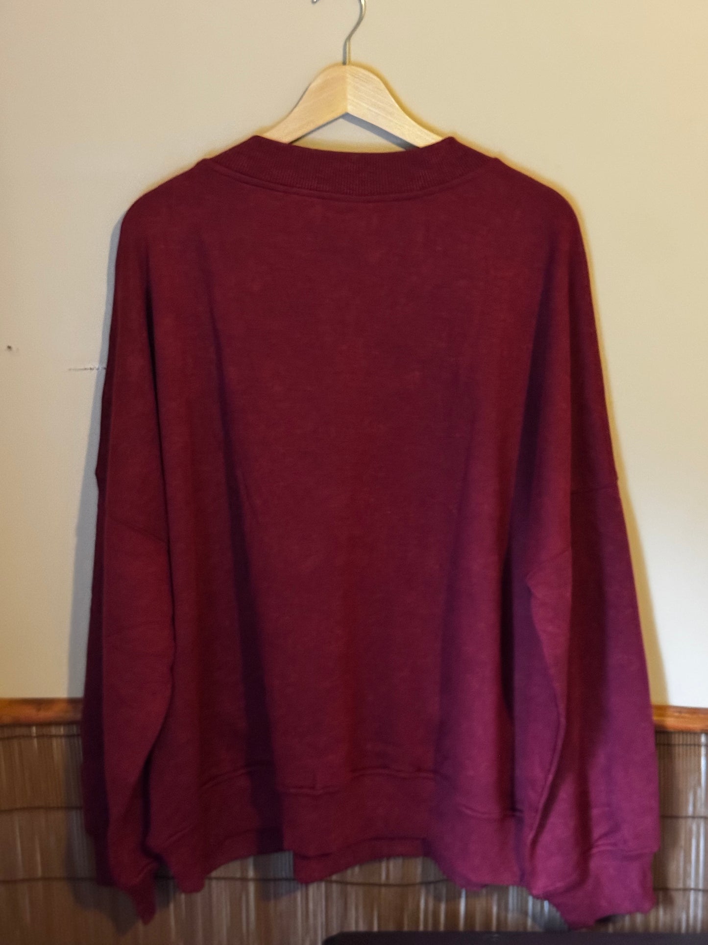 Crimson Wings Crewneck XL