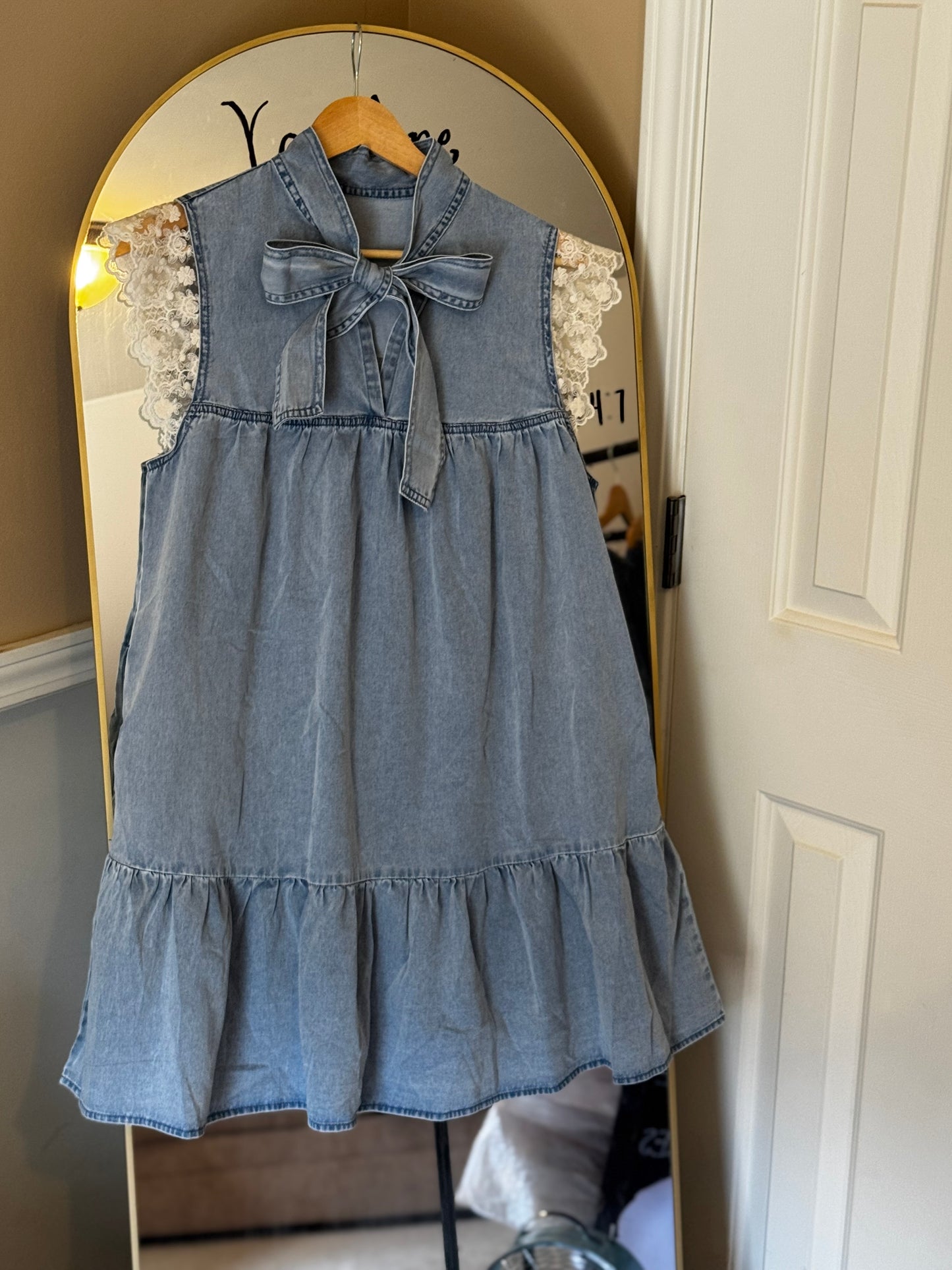 Willow Lace Chambray Dress