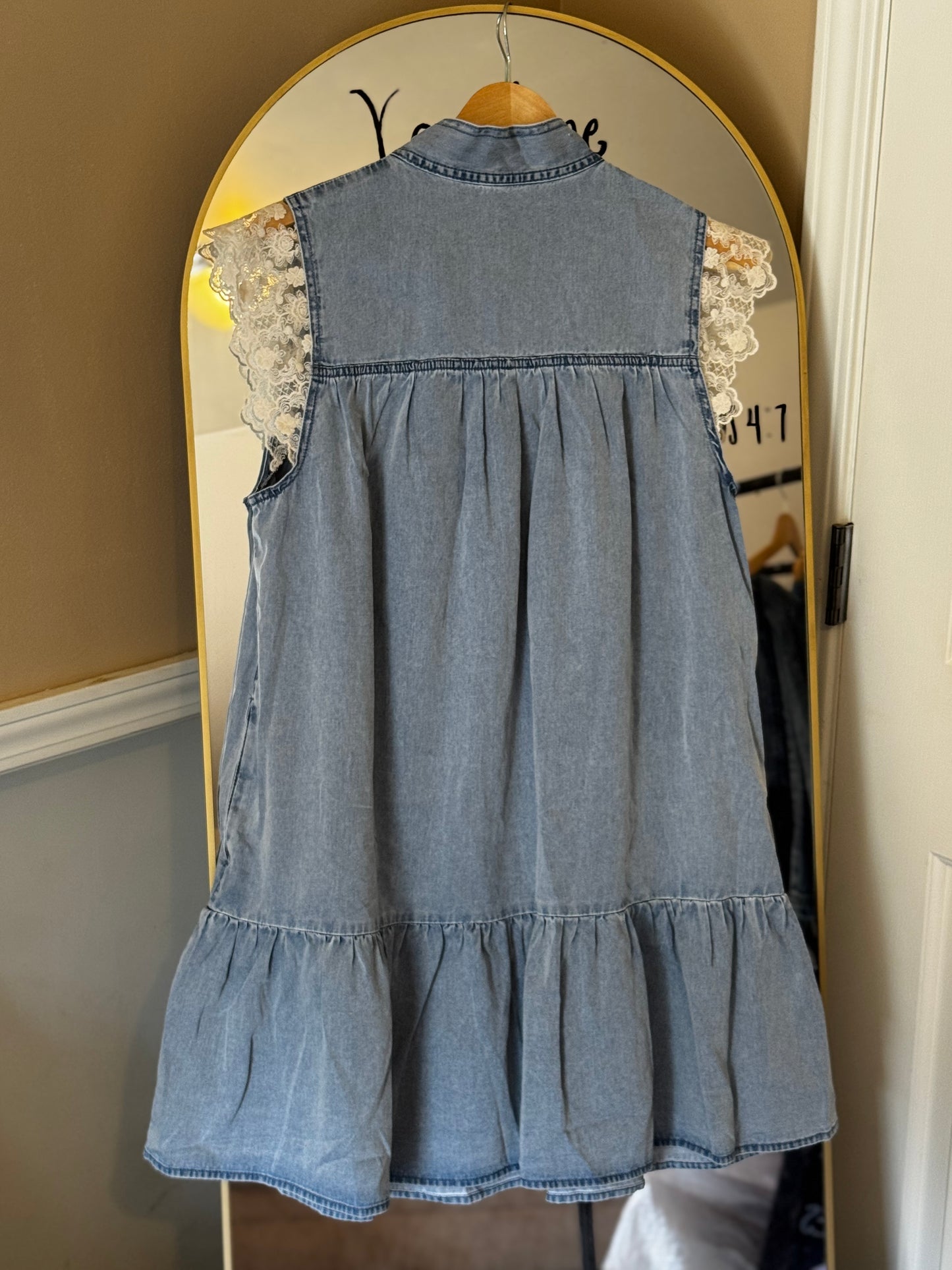 Willow Lace Chambray Dress
