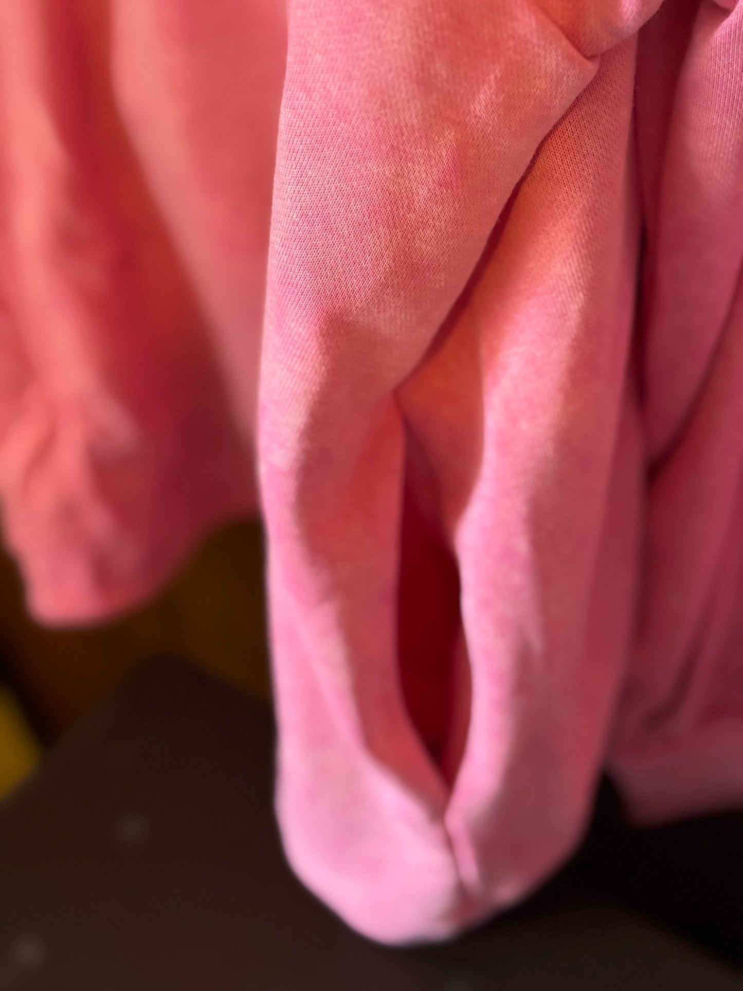 Quilted Blush Crewneck (black&pink)L