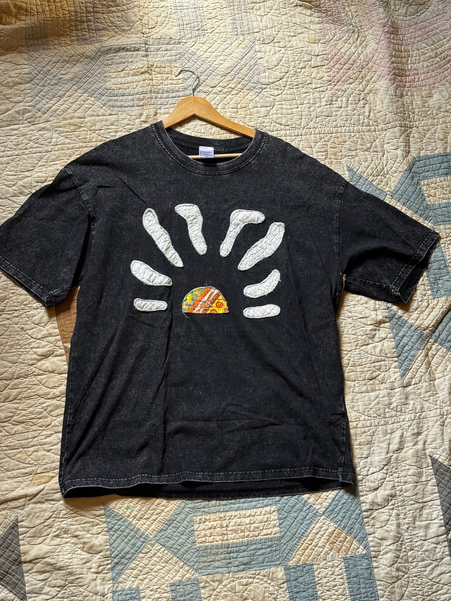 Black Quilted sun t-shirt XL