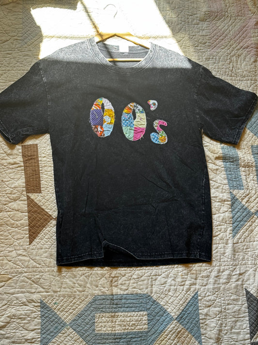 Black Quilted 2000’s T-shirt L