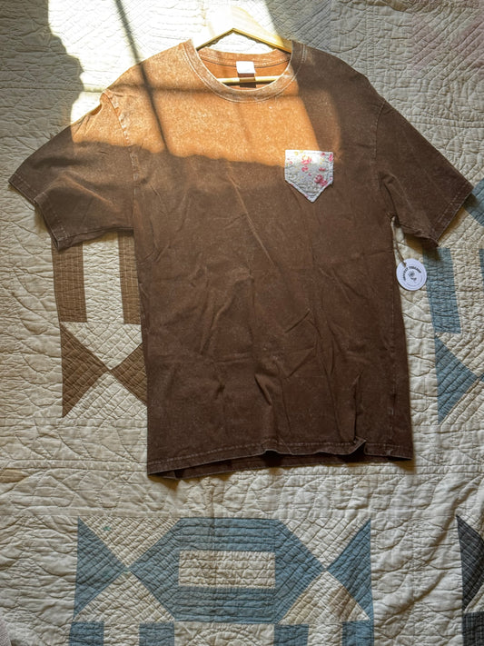 Brown Quilted pocket t-shirt