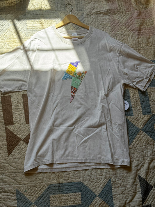 Quilted lightning bolt t-shirt 2XL