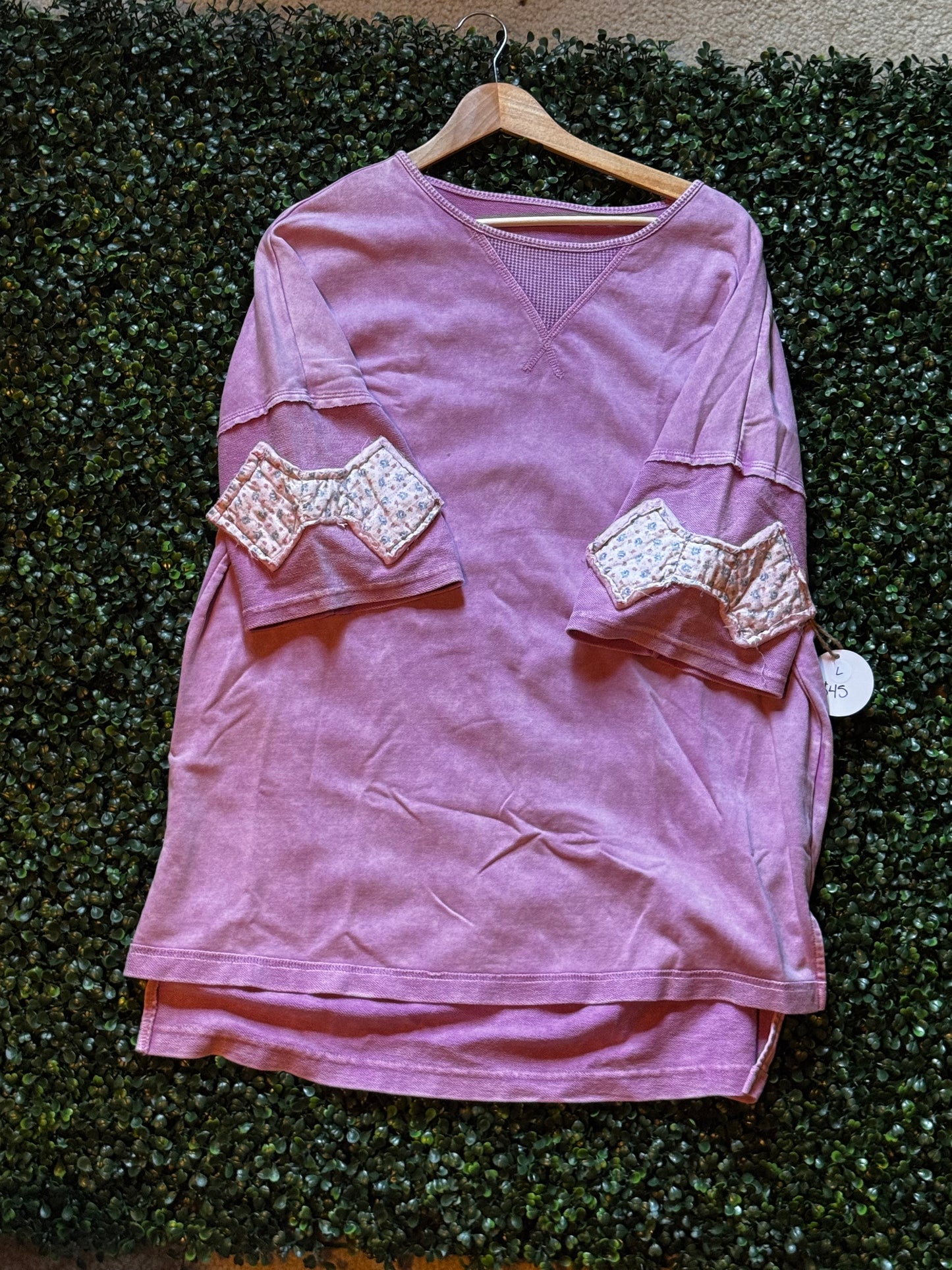 Orchid Purple Quilted bow sleeve t-shirt L
