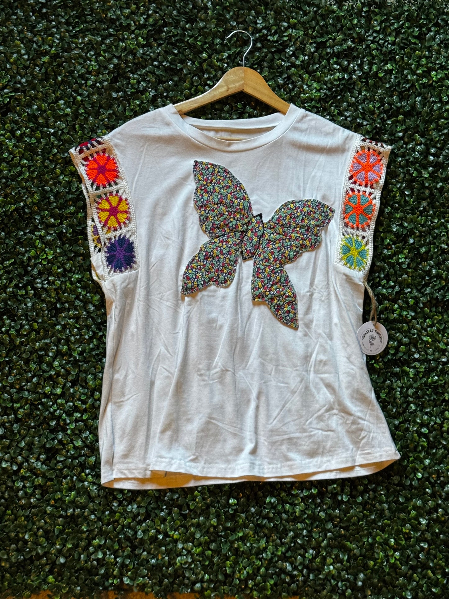 White Floral Quilted Butterfly top M