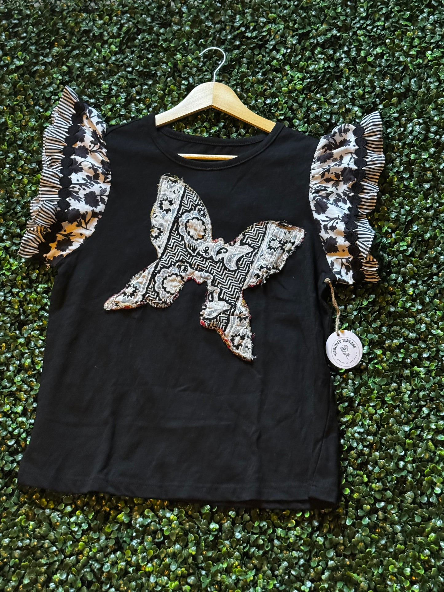 Black quilted butterfly top M