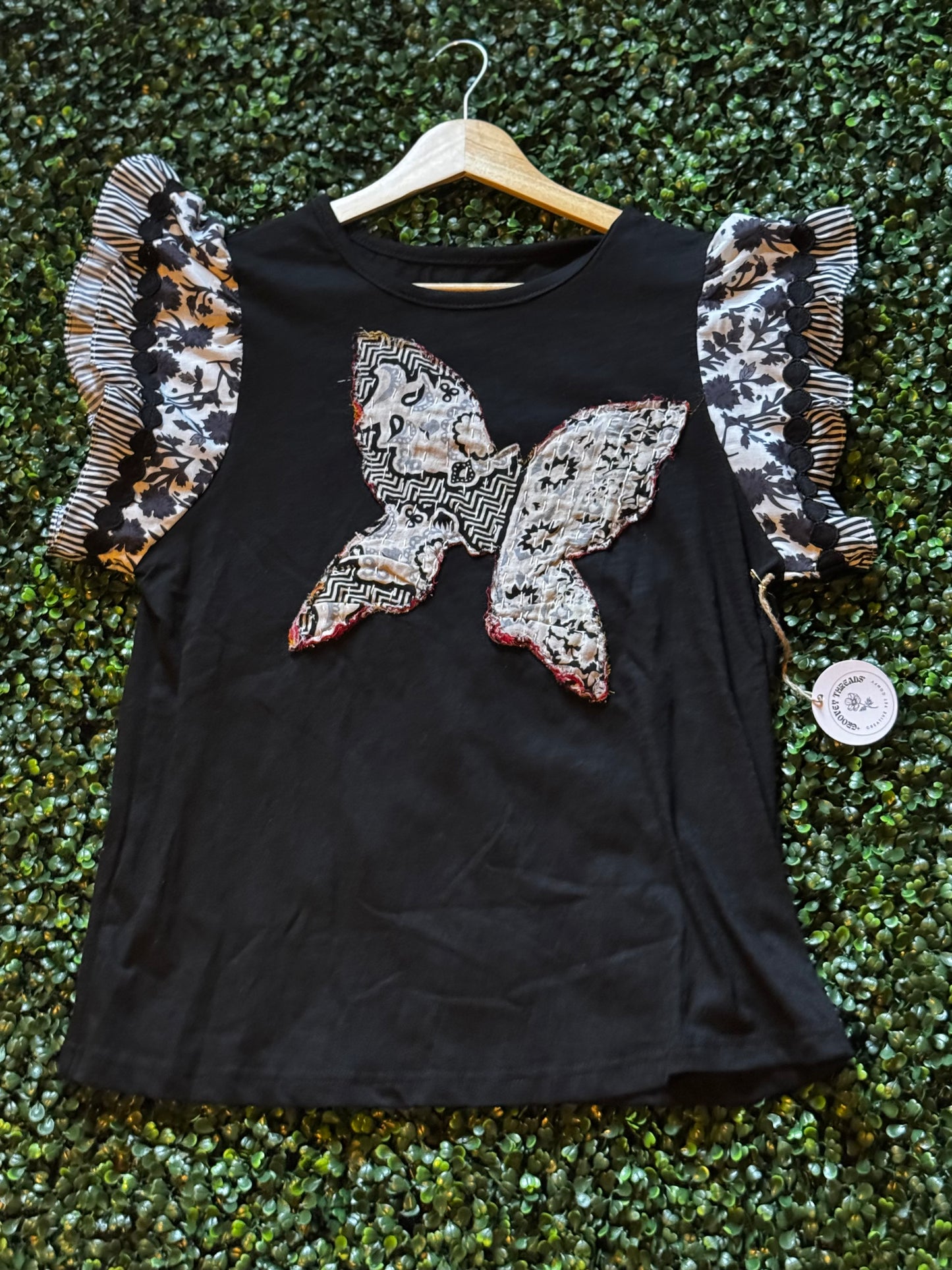 Black quilted butterfly top L
